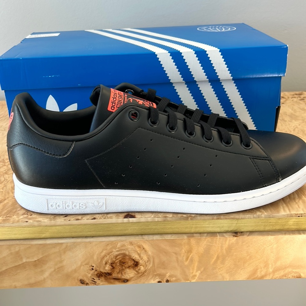 Black Men’s Adidas Stan Smith Original